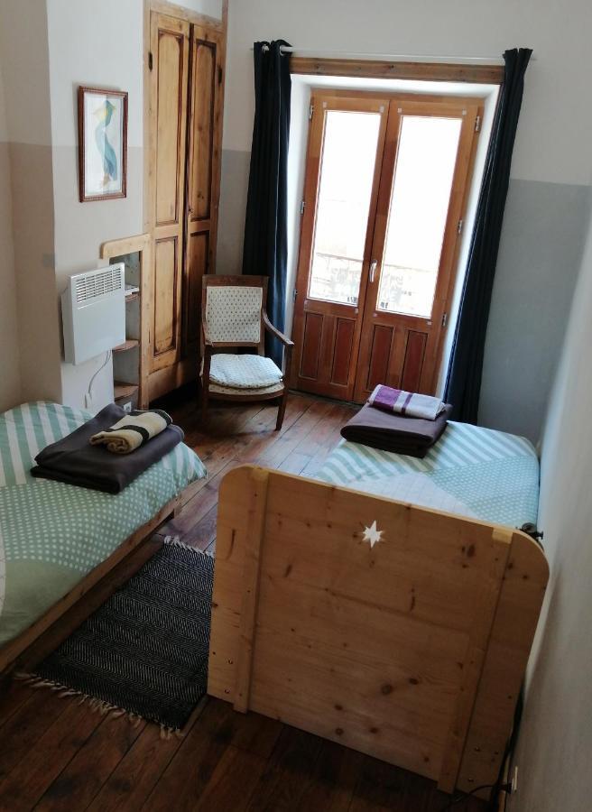 File Dans Ta Chambre ! Le Monastier sur Gazeille Room photo
