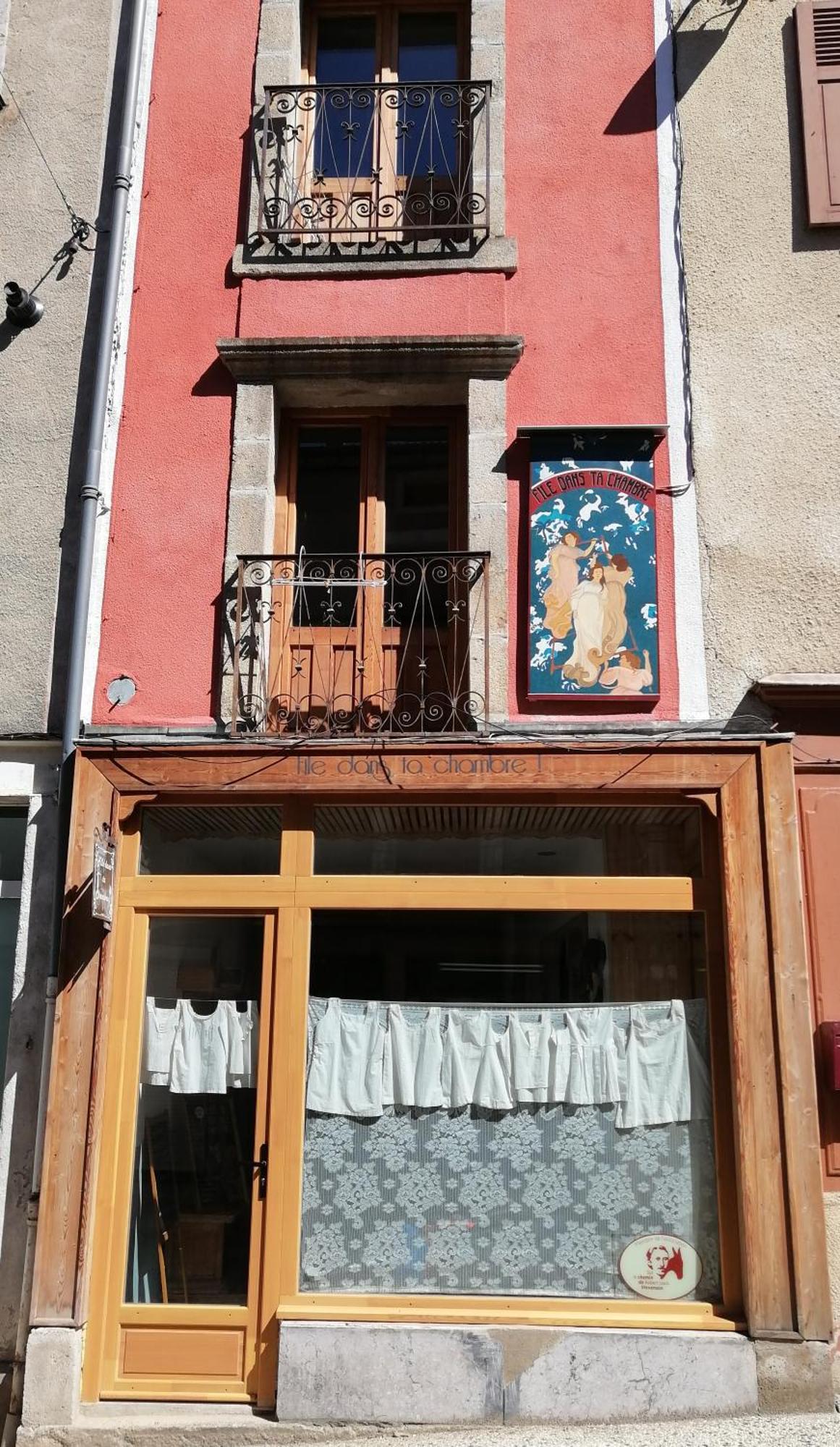 File Dans Ta Chambre ! Le Monastier sur Gazeille Room photo